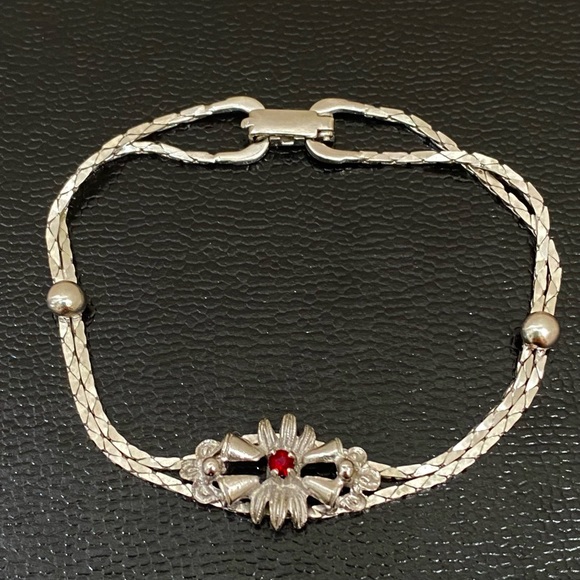 Vintage Silver Ruby Red Floral Bell Center Double Snake Chain 7.5” Bracelet - Picture 6 of 16